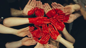 What Makes Relationships Last: The Research-Backed Answer