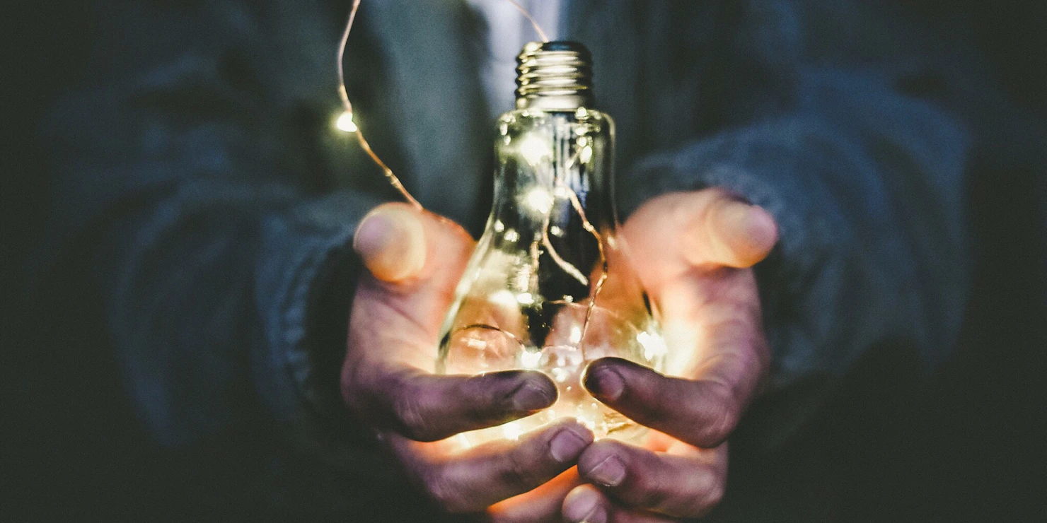 Gaslighting in Relationships: Signs, Psychology, and What to Do
