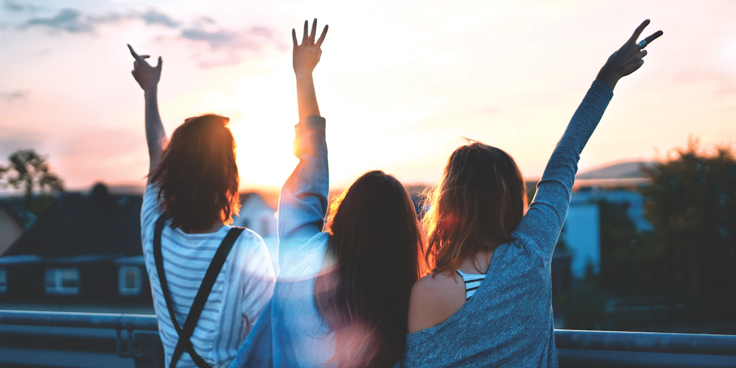 The 5 Stages of a Relationship (And What They Mean)